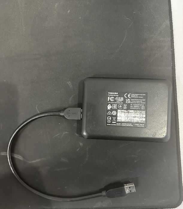 2 ТБ Внешний жесткий диск (HD)