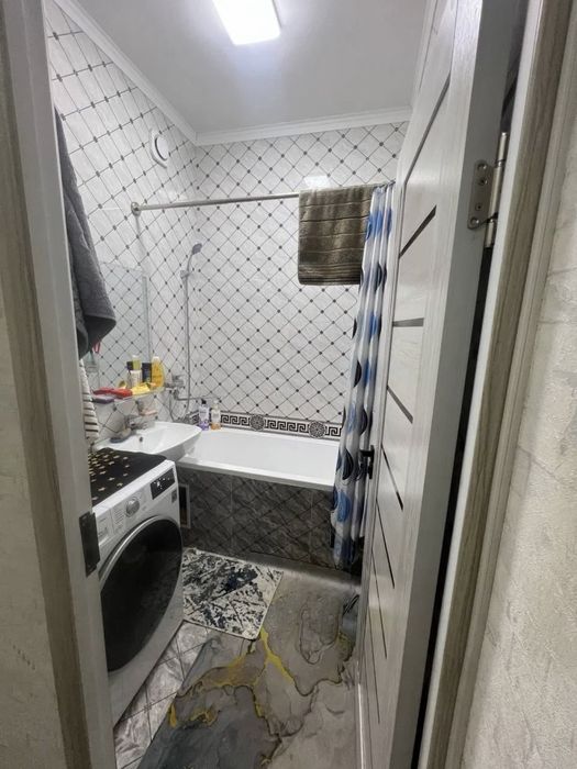 (F)Продается 1в2/4/4 на Авиасозлар