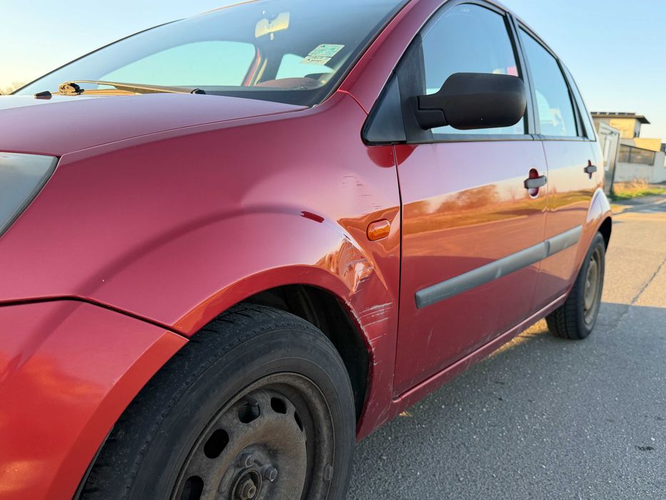 Ford Fiesta 2005 benzina
