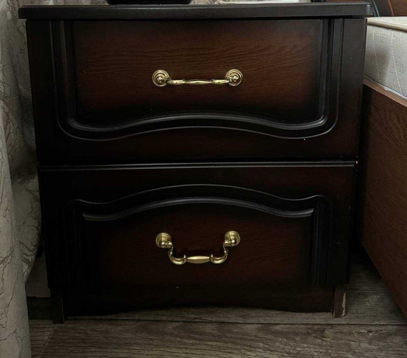 Продам спальную гарнитуру!