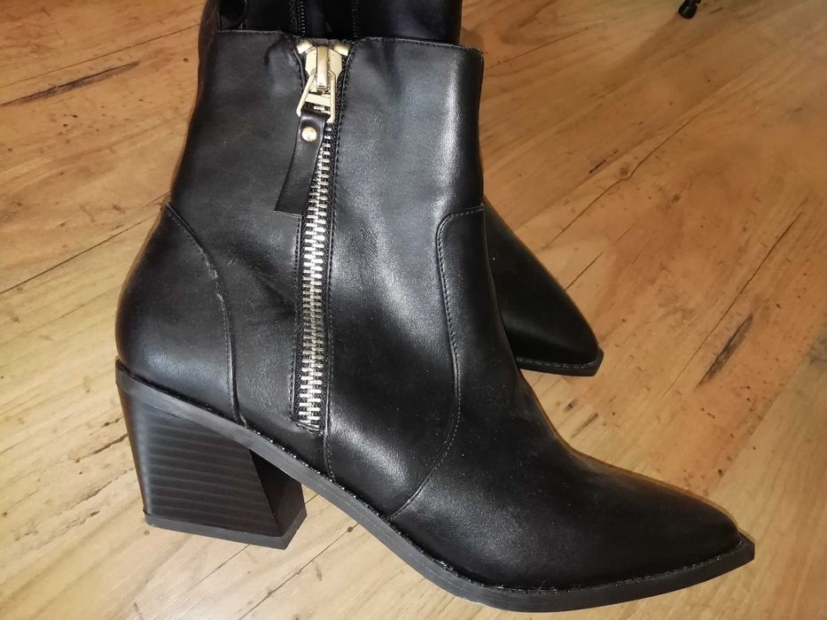 Пролетни боти и обувки от ест. кожа