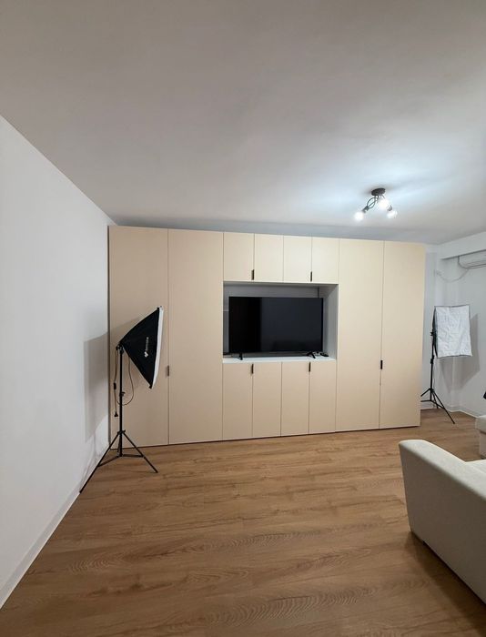 Inchiriat garsoniera sector 4