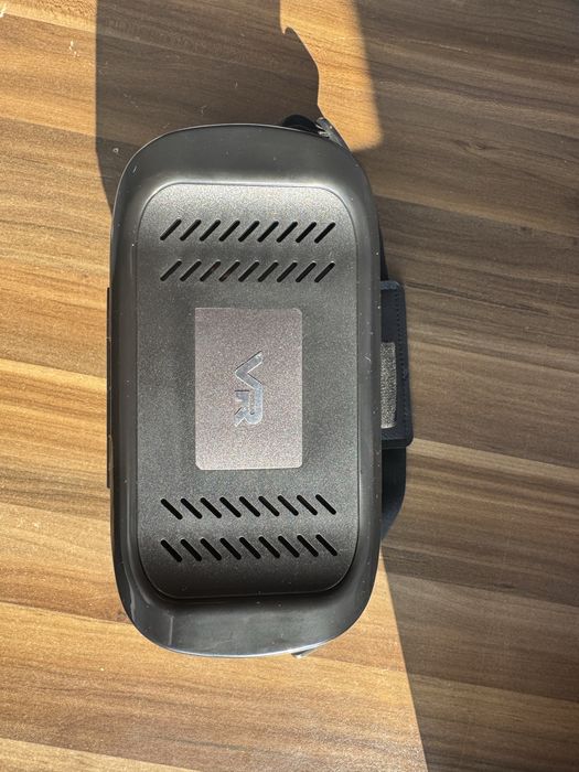 GOJI VR очила за виртуална реалност