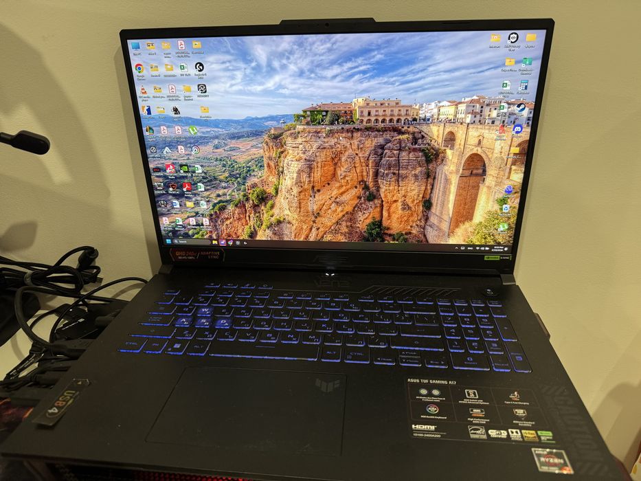 Лаптоп / Laptop / Asus Tuf A17 / 240hz /Ryzen 7 / RTX4060 / 2K