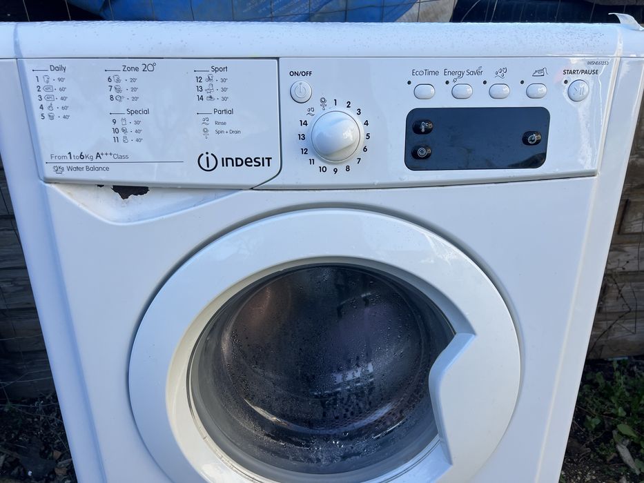 Masina de spalat indesit