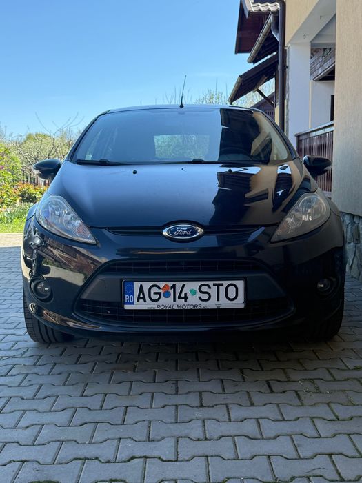 ~ Ford Fiesta 2010 ~ benzina ~ prim proprietar