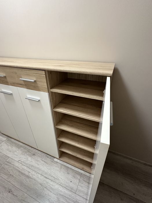 Скрин/шакф за коридор