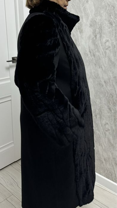 Продаю пальто