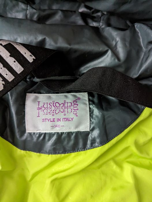 Продам пуховик для девочки