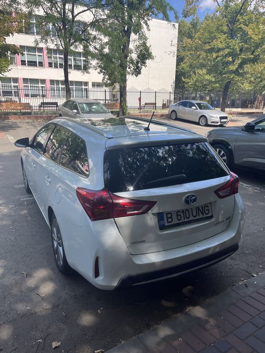Toyota Auris Hibrid