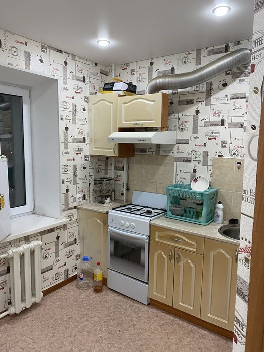 Продам квартиру малосемейном доме