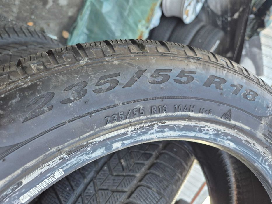 4 Anvelope IARNA - 235/55/18 PIRELLI - Aproape NOI - DOT 2023