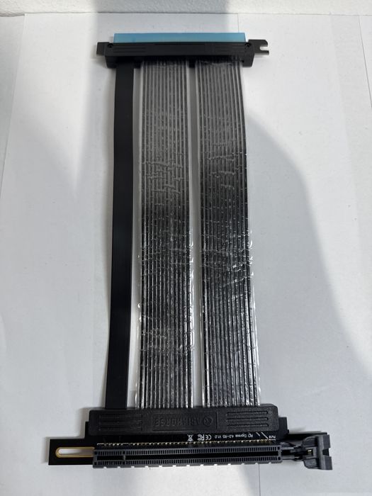 Cablu 20cm PCIe 4.0 X16 GPU Riser placa video,unghi 90 grade RX RTX