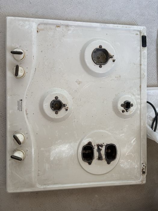 Газовая варочная поверхность Hotpoint Ariston PC 640 T R/HA