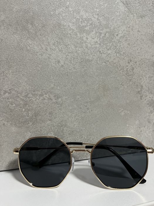 Стилни и модерни очила