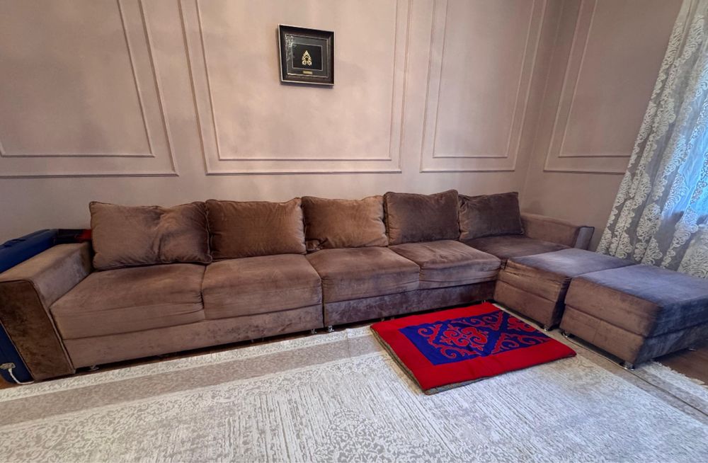 Угловой мягкая мебель