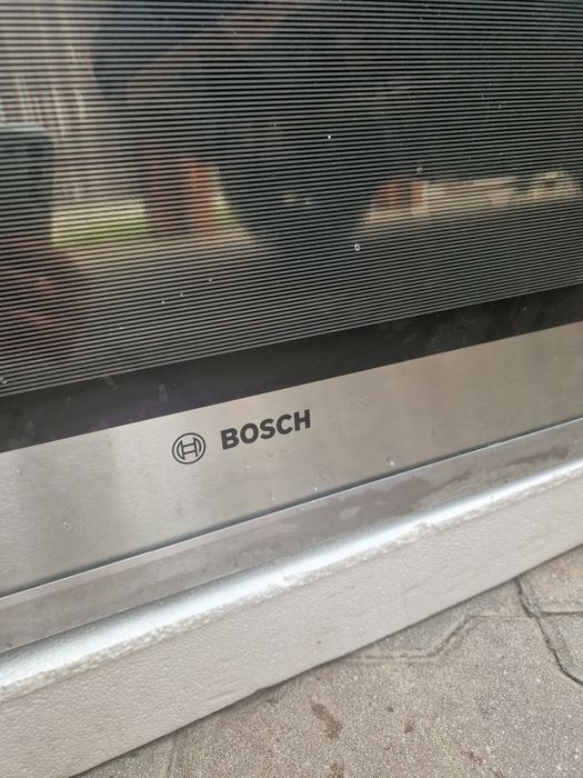 Духовой шкаф  Bosсh