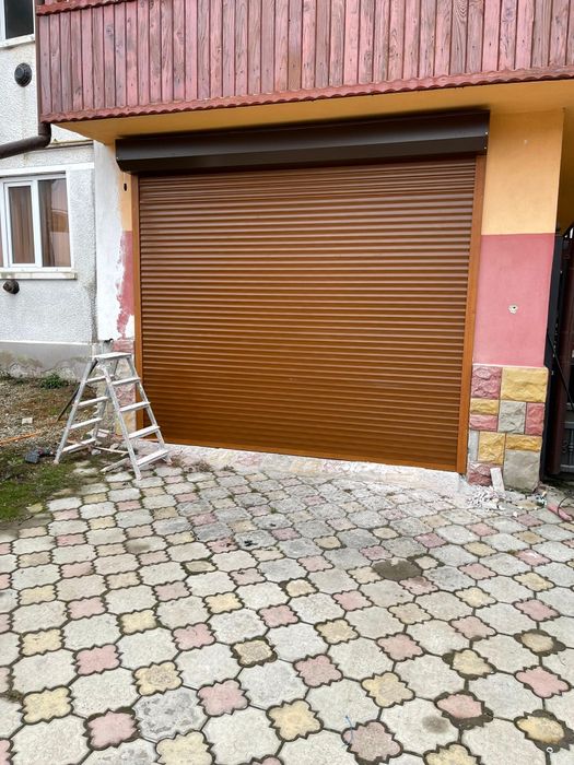 Usi rulou din aluminiu ptr garaj