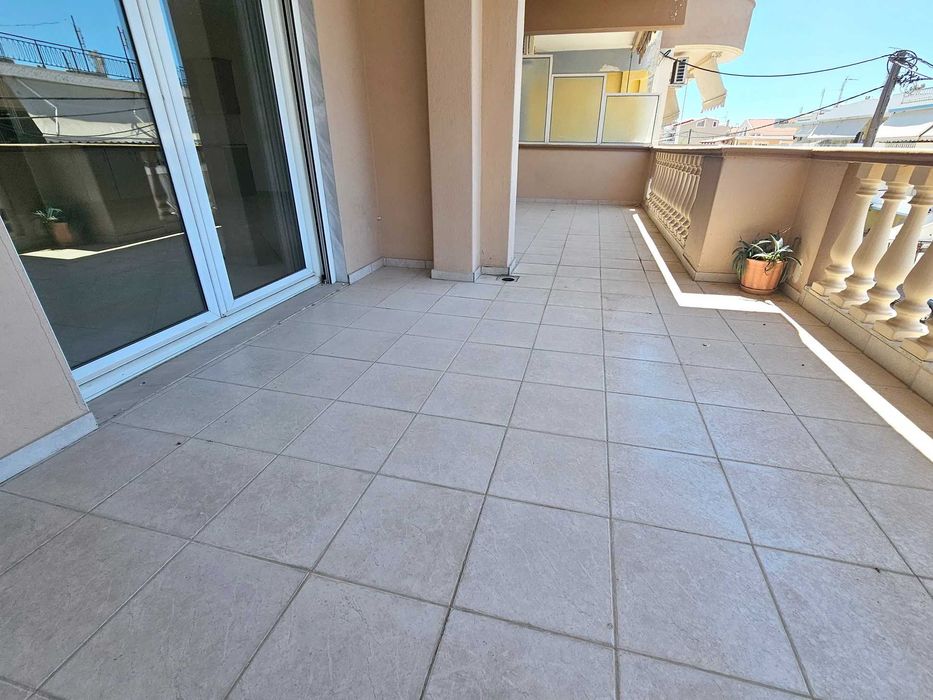 ПРОДАВА се апартамент 115кв.м. Nea Peramos на Кавала (код 8030)