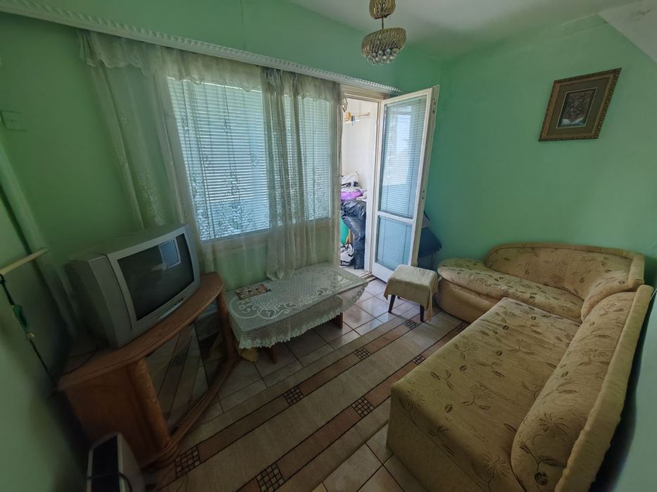 Продава се Едностаен апартамент в Бургас, Изгрев - 41 кв.м за 1144 €/кв.м - Снимка #3