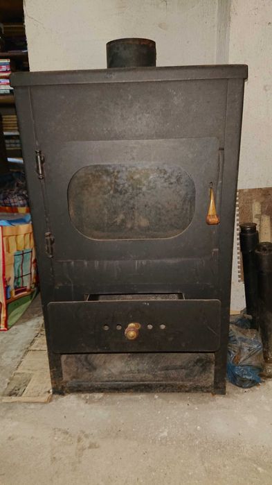 ПЕЧКА НА ДЪРВА за РОМАНТИЧНА атмосфера