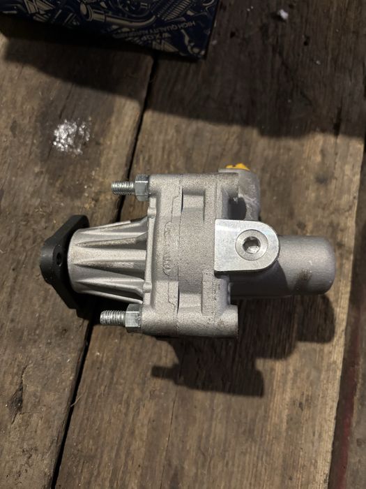 Продам новый гур ауди 80 б3/б4