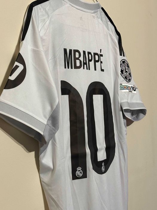 Тениска на Mbappe в Real Madrid за  2025/26 - ЧИСТО НОВА!