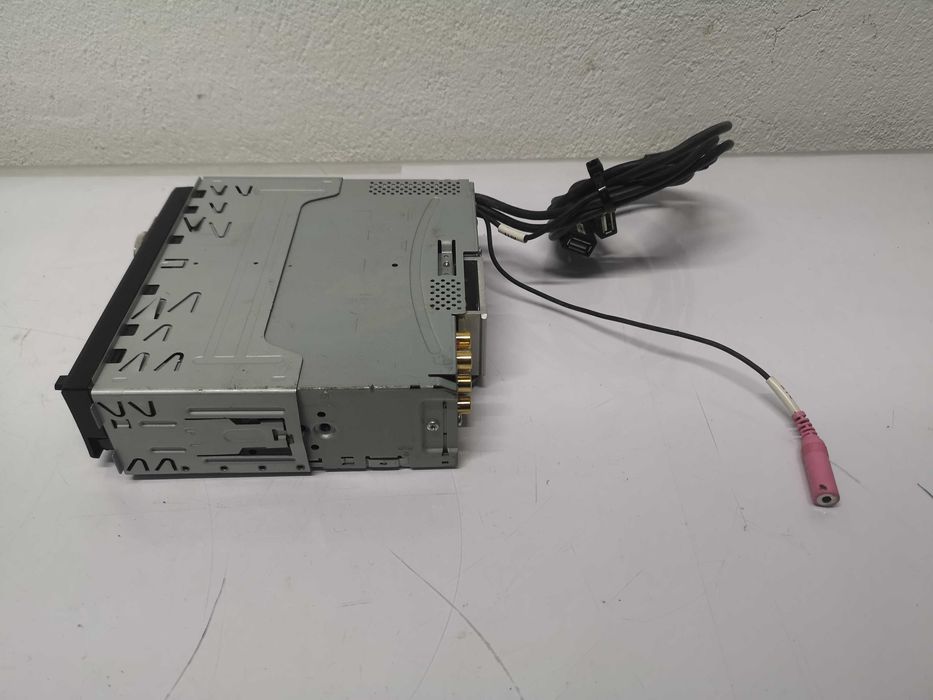 Радио за кола - JVC KD-R90BT