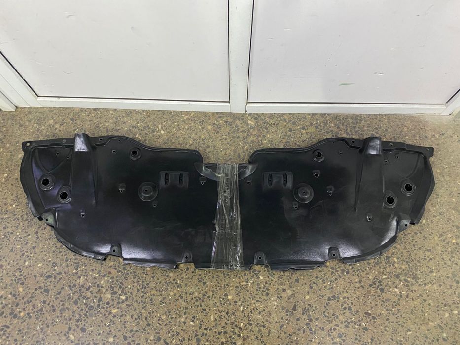 Защита под бампер Toyota Camry 70