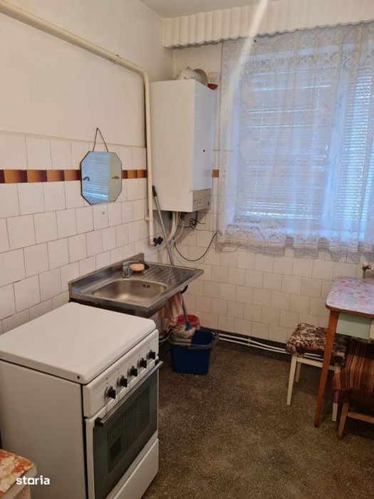 Apartament 2 camere confort 1 zona Calea Galati, etaj 3