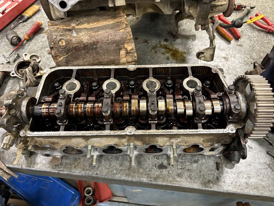 Глава за двигател сузуки