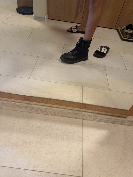Дамски боти Dr Martens
