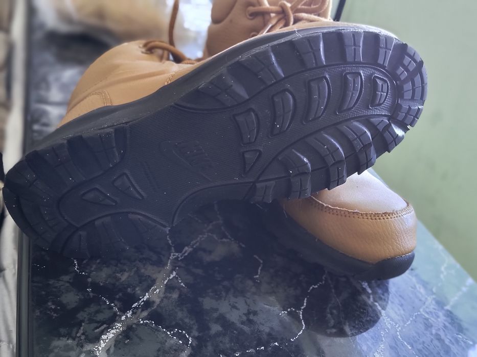 Детски боти найк