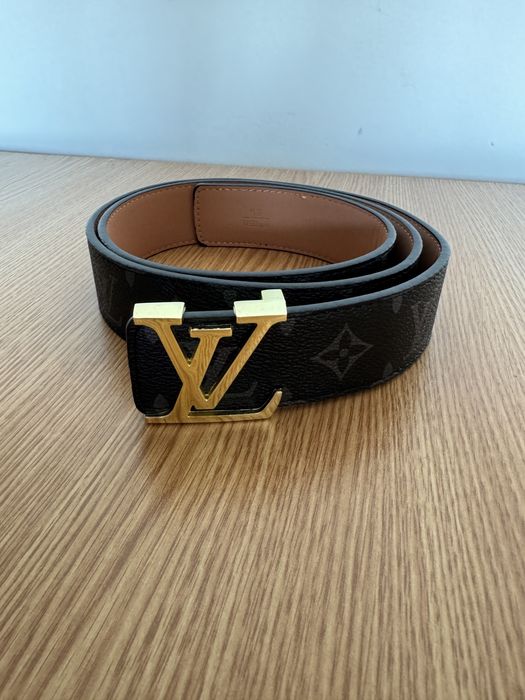 Vand curea Louis Vuitton Noua