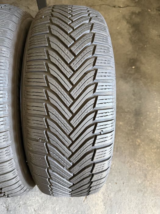 4 anvelope iarna 215/60/17 Michelin 6.5-6.8 mm!