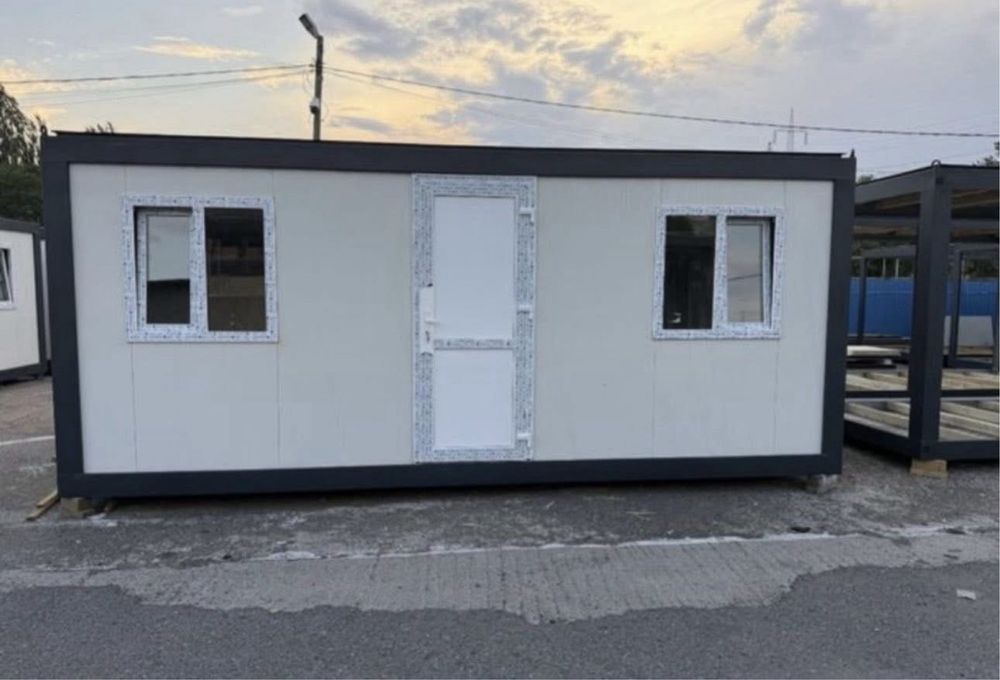 Vand contaimere modulare utilate complet