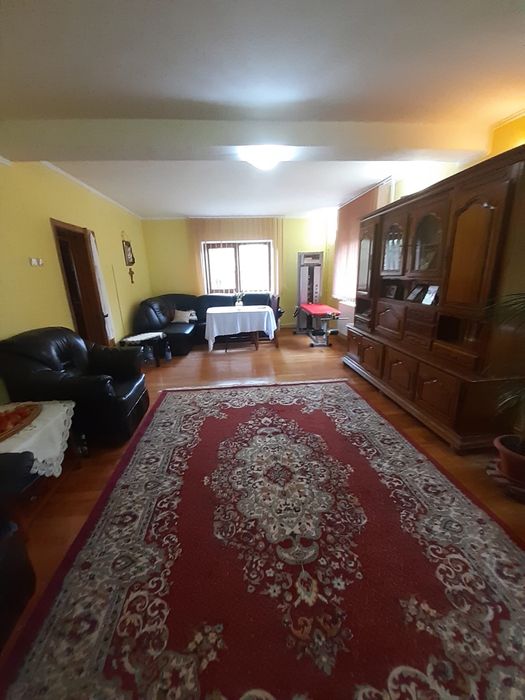Imobiliare - Casa de vanzare