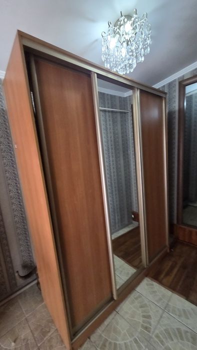 Продам шифоньер, шкаф купе