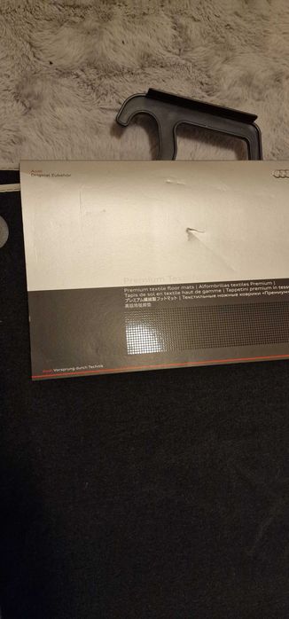 Audi A7 moketni stelki 2010>