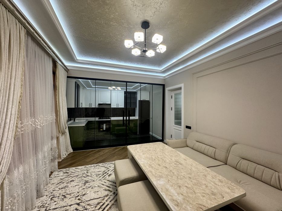 Таунхаус, Хавли. 2.7 соток. Бусигина