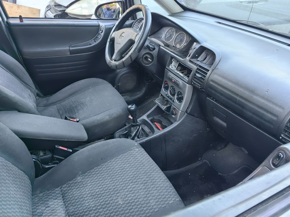 Опел Зафира 2.2 ДТИ 125к.с На Части! Opel zafira 2.2 DTI