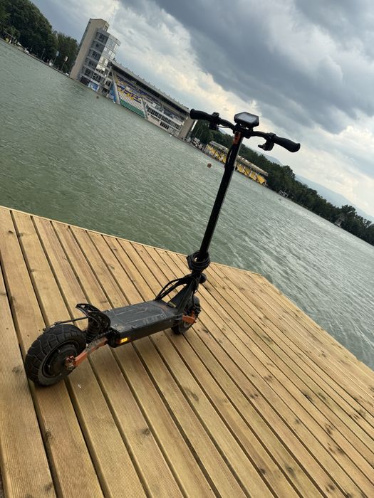 Електрическа тротинетка kukirin G2 Pro 2025