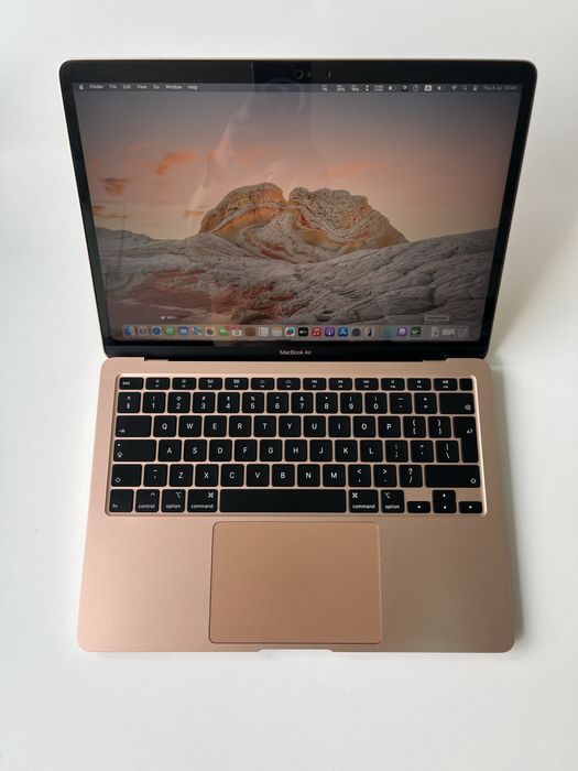 MacBook Air "Core i7" 1.2 Quad core,16 GB RAM,256 GB SSD,13" (Scissor, 2020)