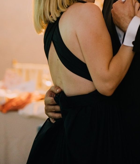 Rochie ampla de ocazie de la CLOCHE