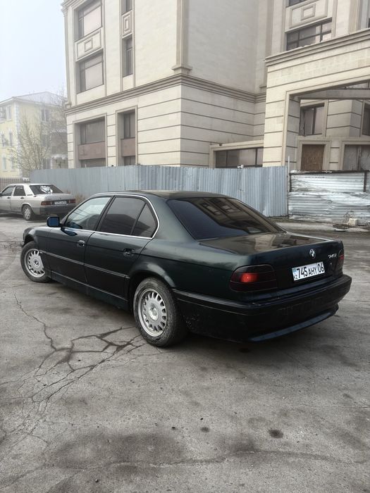 Продается BMW e38