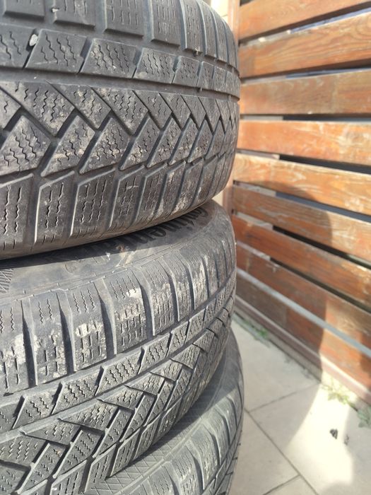 Jante tabla r17  cu capace originale Skoda cauciucuri continental