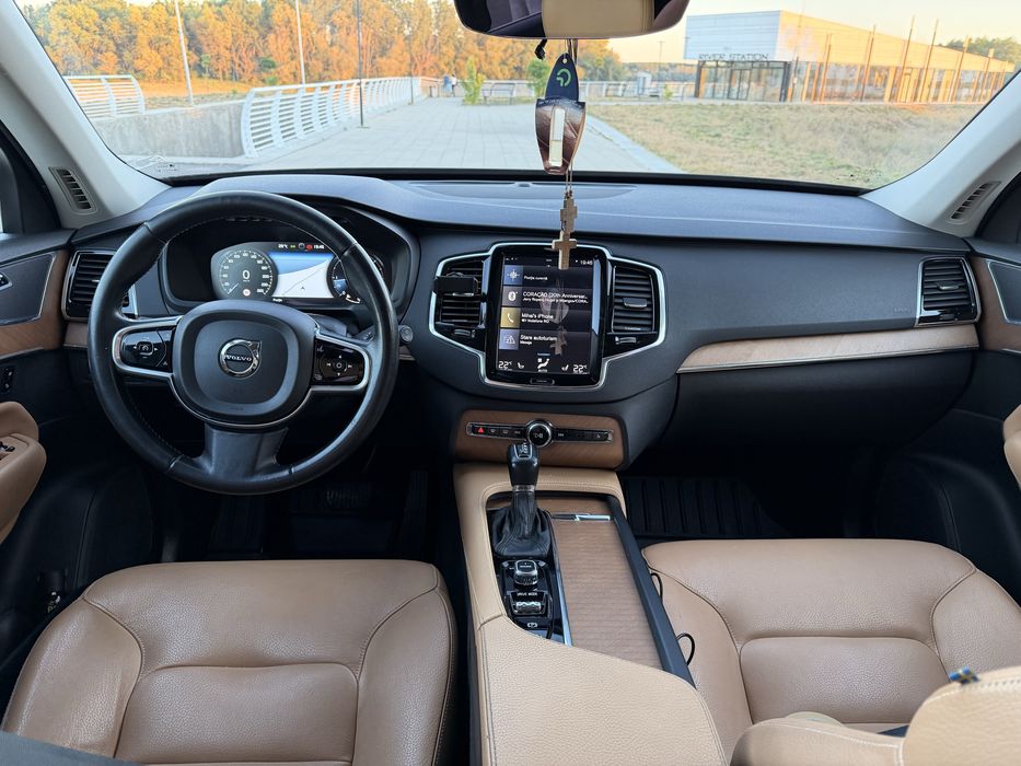 Volvo XC-90 // 2016 // Scaune incalzite fata-spate // Proprietar de 6 ani