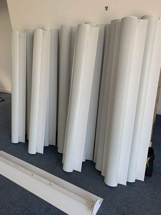 Corpuri de iluminat cu tub neon