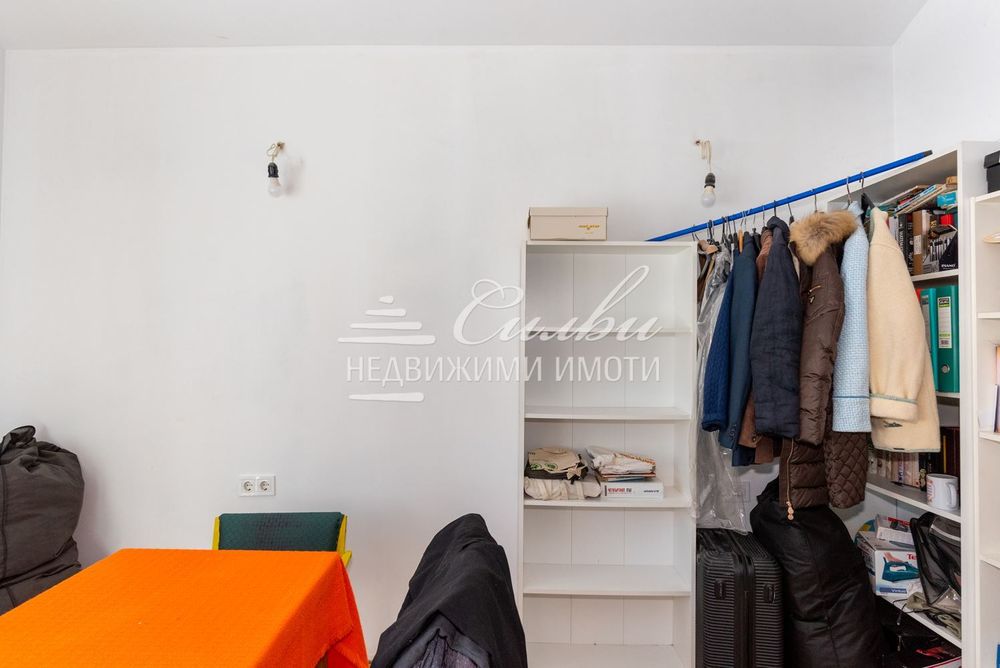 Продава се Къща в с. Лозево, Област Шумен - 252 кв.м за 547 €/кв.м - Снимка #11