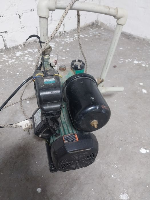 Продам  водяной насос